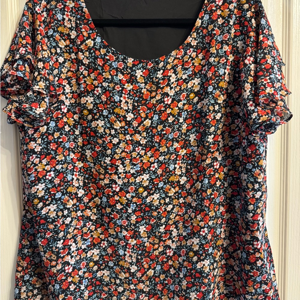 Trendy Boutique Multicolor Floral Blouse